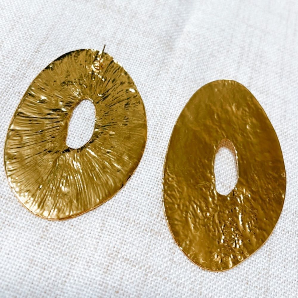 Oversized geo gold earrings N154 - Picture 5 of 5